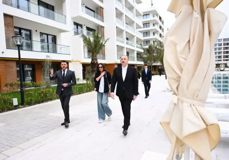 Prezident ailəsi ilə “Sea Breeze”dəki layihələrlə tanış oldu - Fotolar