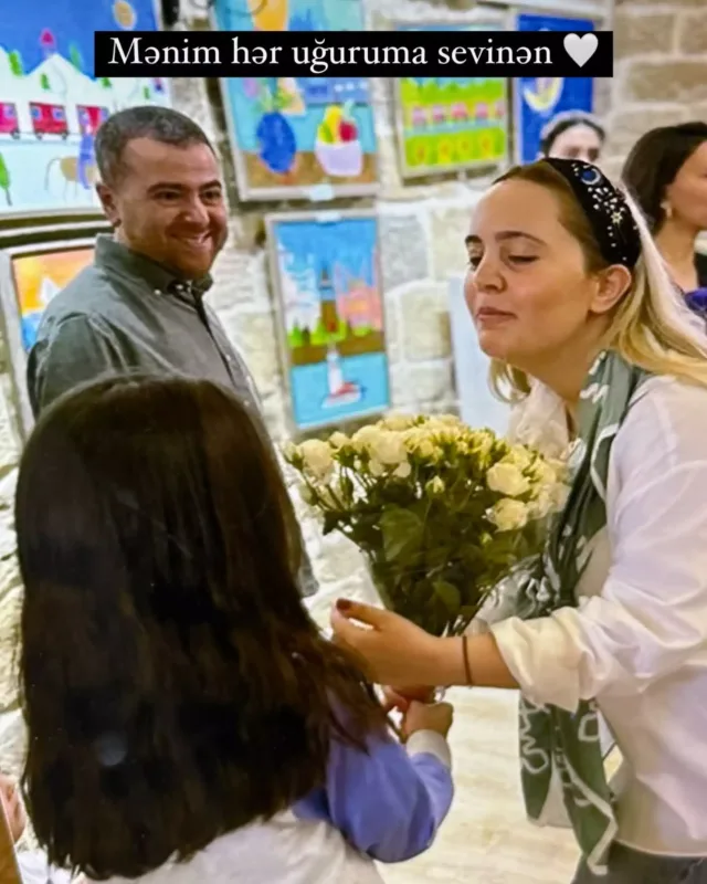 “Hər uğuruma sevinən” - Xanımı Azər haqda