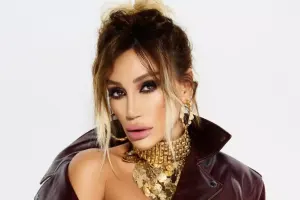 “Röya mənə görə o adamlara zəng vurdu...”