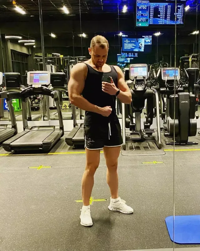 Məşhur iş adamı Balidə itkin düşdü