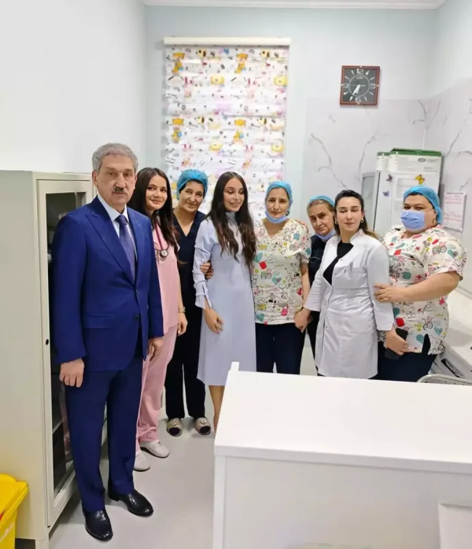 Leyla Əliyeva uşaqları ziyarət etdi