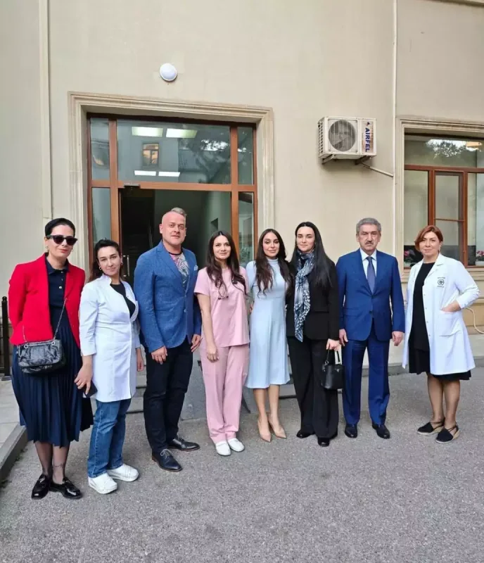 Leyla Əliyeva uşaqları ziyarət etdi