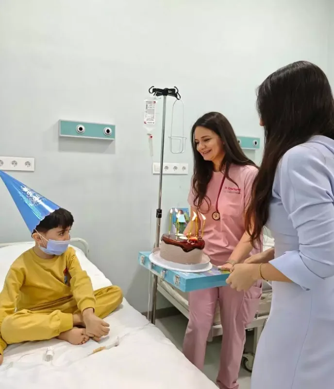 Leyla Əliyeva uşaqları ziyarət etdi