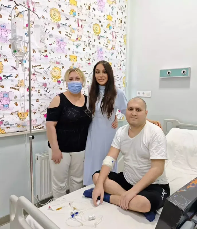 Leyla Əliyeva uşaqları ziyarət etdi