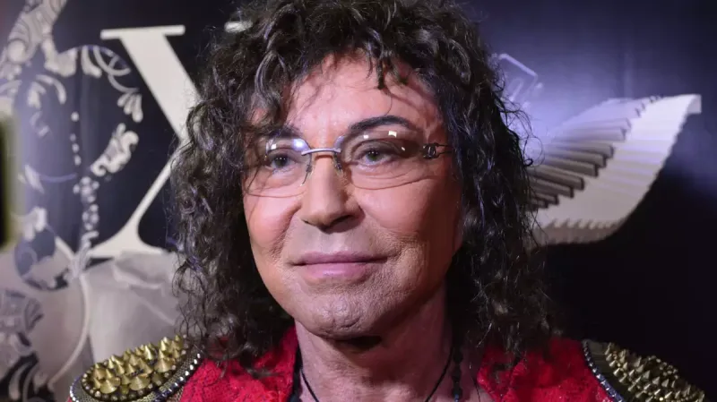 Xalq artisti Avropadakı çıxışlarından milyonlar qazanır