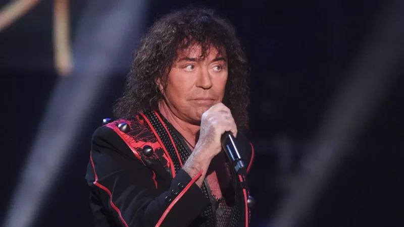 Xalq artisti Avropadakı çıxışlarından milyonlar qazanır