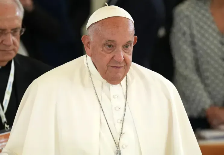 Roma Papası vəfat etdi