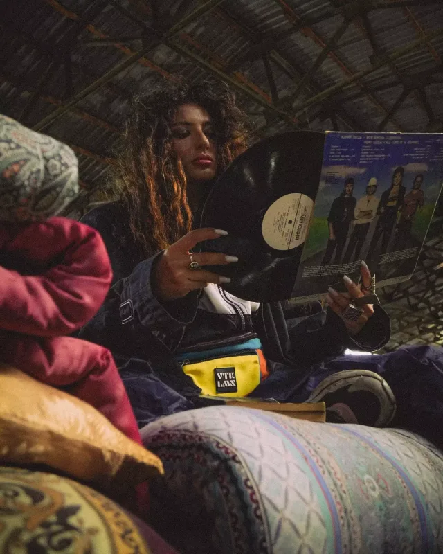 Dilarə “bit bazarı”nda - Fotolar