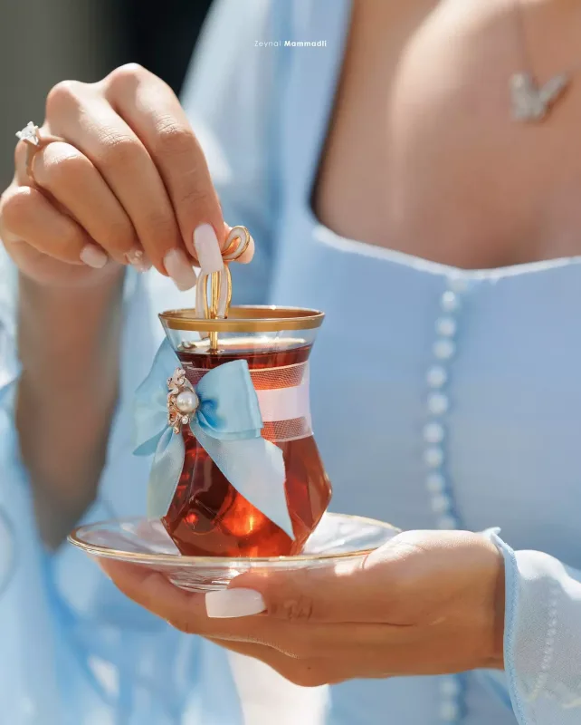 Şəfəqin “həri”sidir...