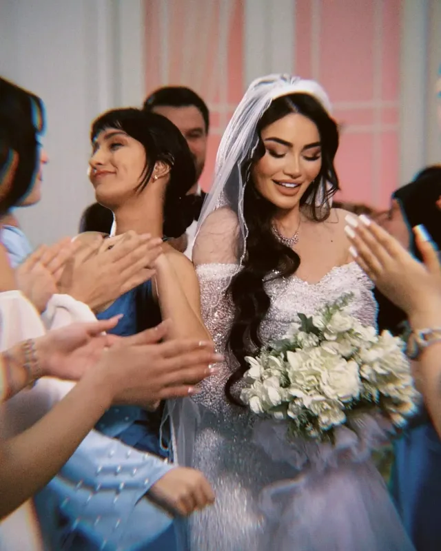 Zeynəb ərə gedir?