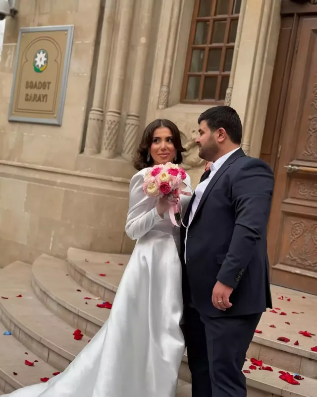 Cavanşir Məmmədovun nəvəsi ailə qurur - Foto/Video