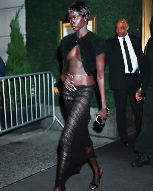 Cici 30 yaşını onlarla qeyd etdi