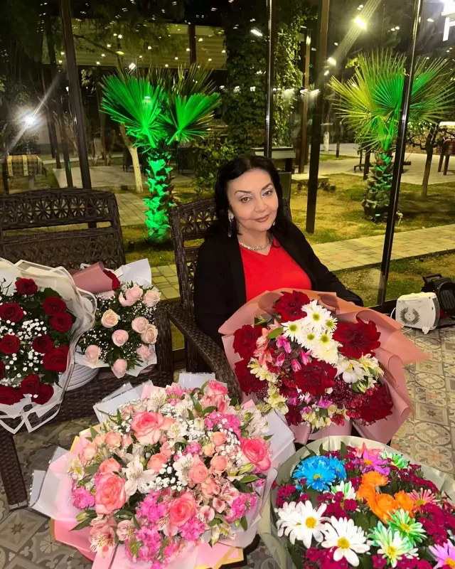 Həmidə Ömərovadan doğum günü paylaşımı - Fotolar