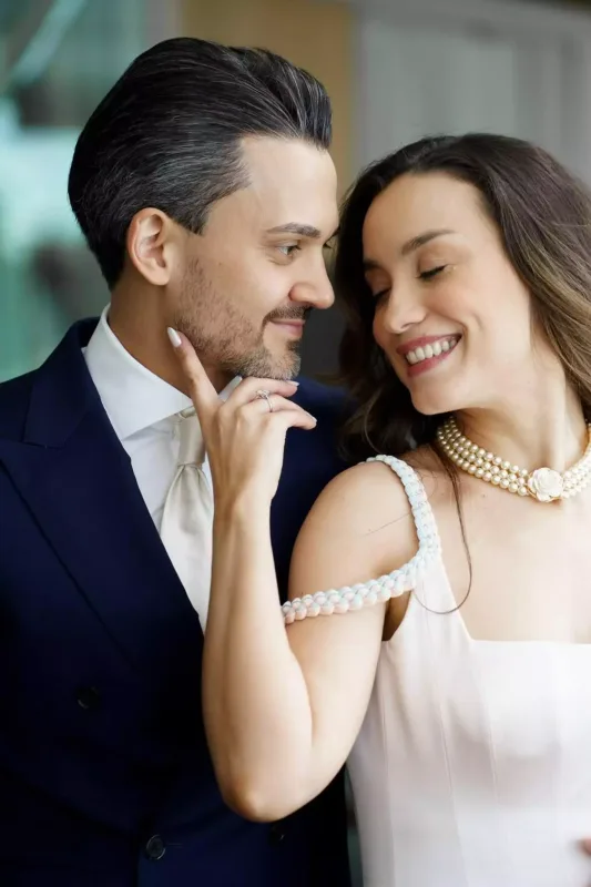 Gizlincə ikinci dəfə ərə getdi - Foto/Video