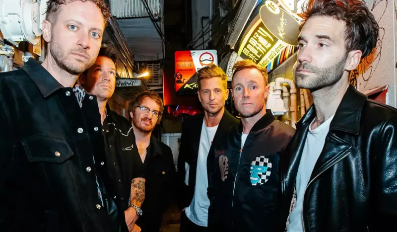 “OneRepublic”in üzvləri Bakıdan paylaşımlar etdilər