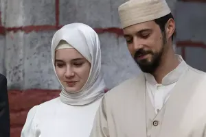 Serial bitən kimi bunu etdi