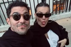 Kaan və Pınardan oğulları ilə ilk şəkil!