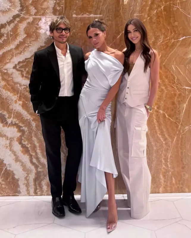 Bekhamın qızının geyimi tənqid olundu - Fotolar