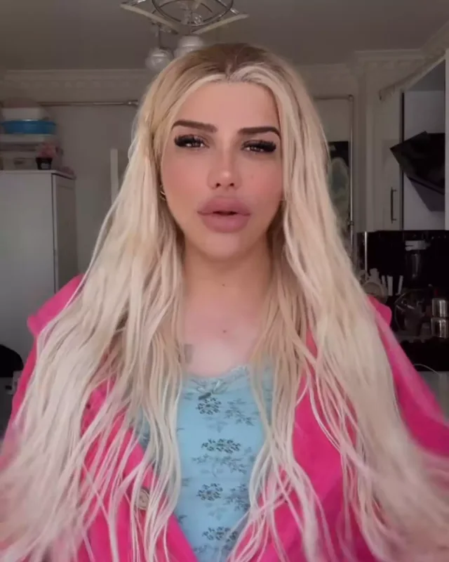 Mükreminə cəza verildi