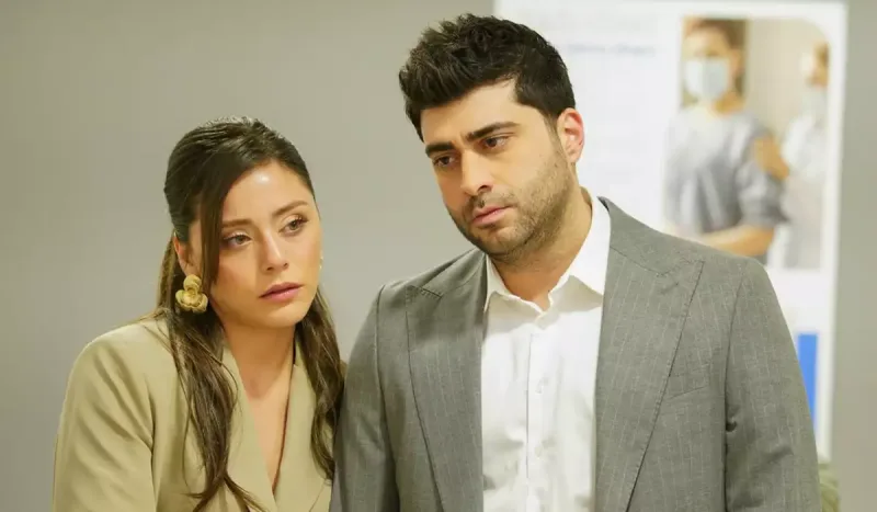 “Kızılcık Şerbeti”ndən ayrılır