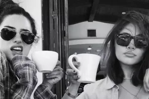 Van Dammın qızı və azərbaycanlı gəlini bir arada - Fotolar