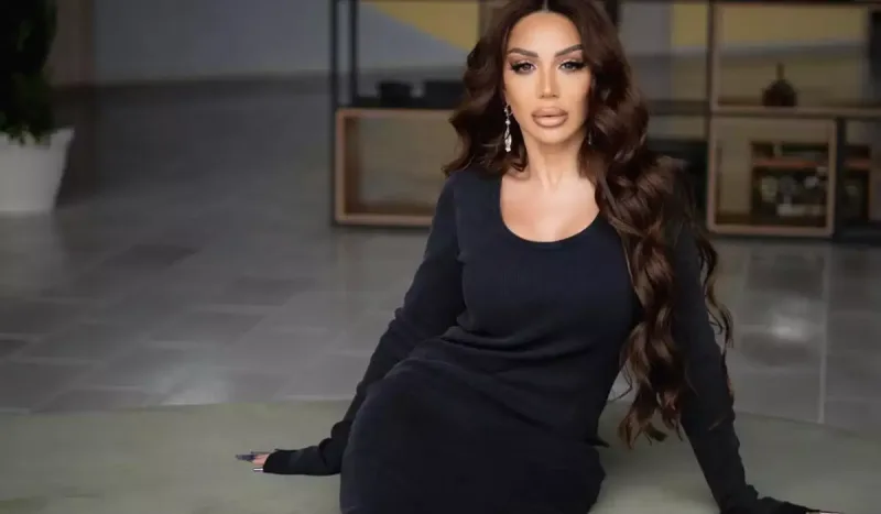 “Üzümdəki dolğuları əritdirdim”