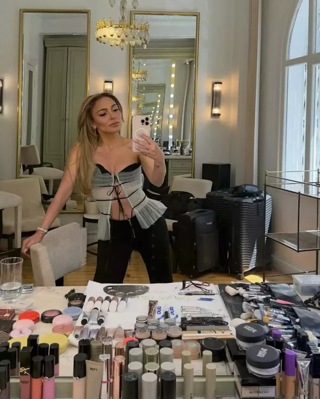 50 yaşı tamam oldu