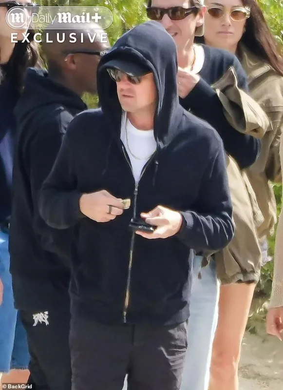 Di Kaprio sevgilisi üçün arıqladı - Fotolar