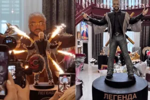 Kirkorov 58 yaşını lüks villasında qeyd etdi