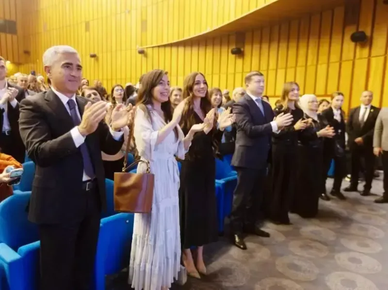 Leyla və Arzu Əliyevalar musiqili gecədə - Fotolar