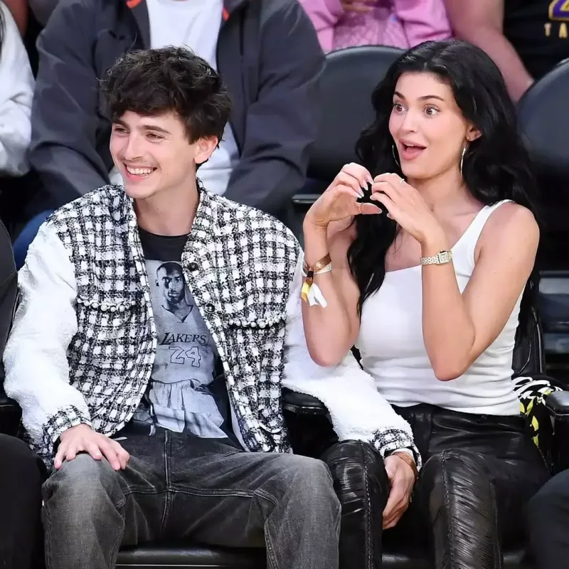 Timoti ilə Kayli matçda görüntüləndi