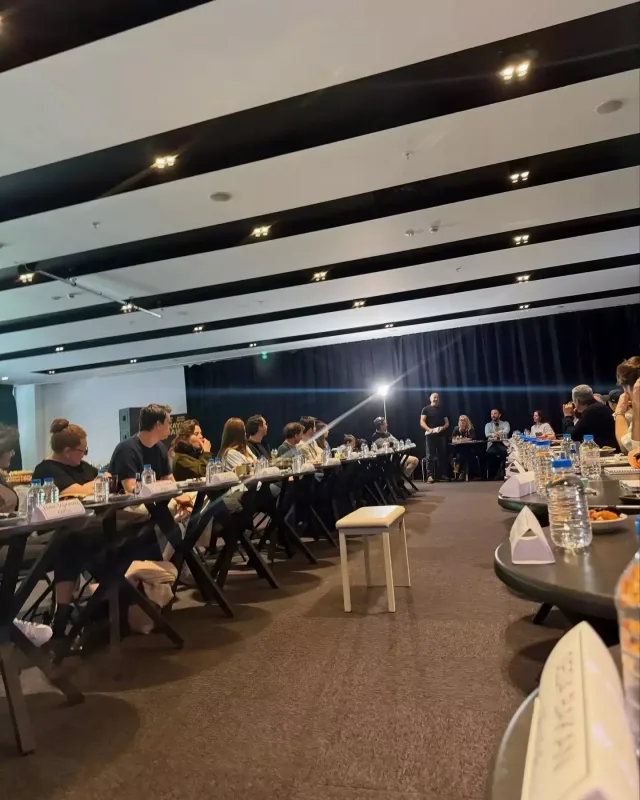 Seda Bakan Müjde Arı canlandıracaq