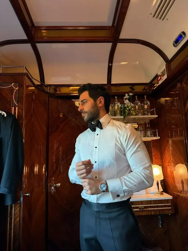 Roma-Paris qatarında romantik anlar...