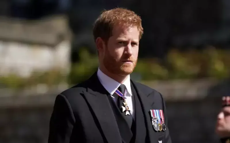 Şahzadə ailəsi ilə barışmaq istəyir