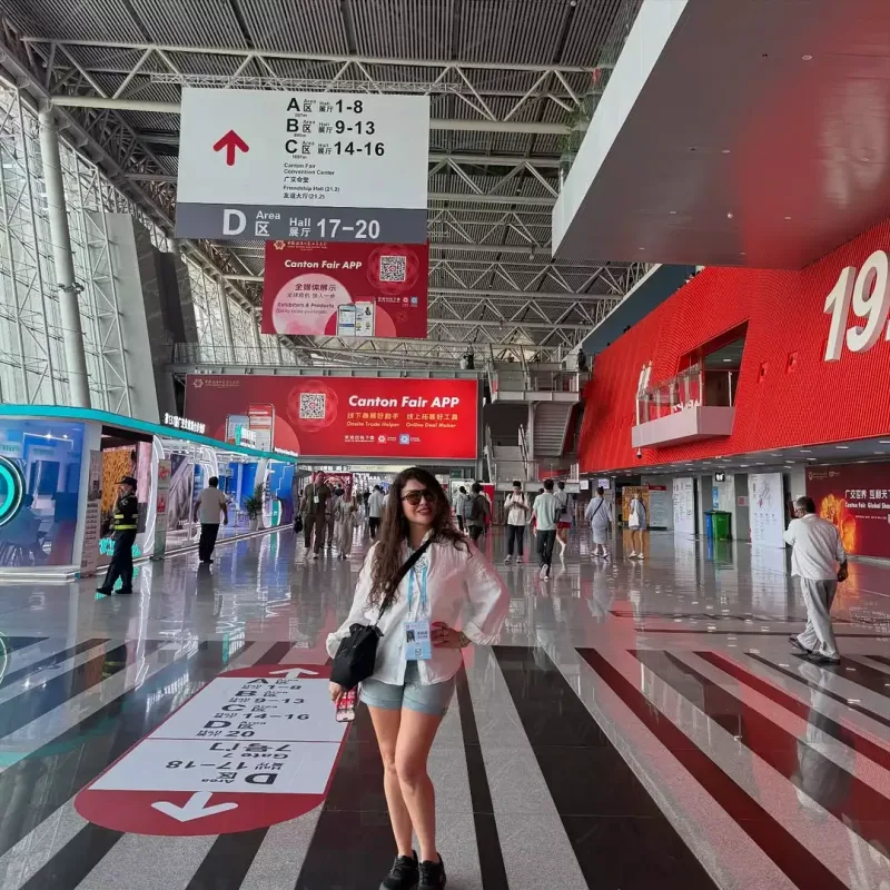 Fatimə Çinə getdi