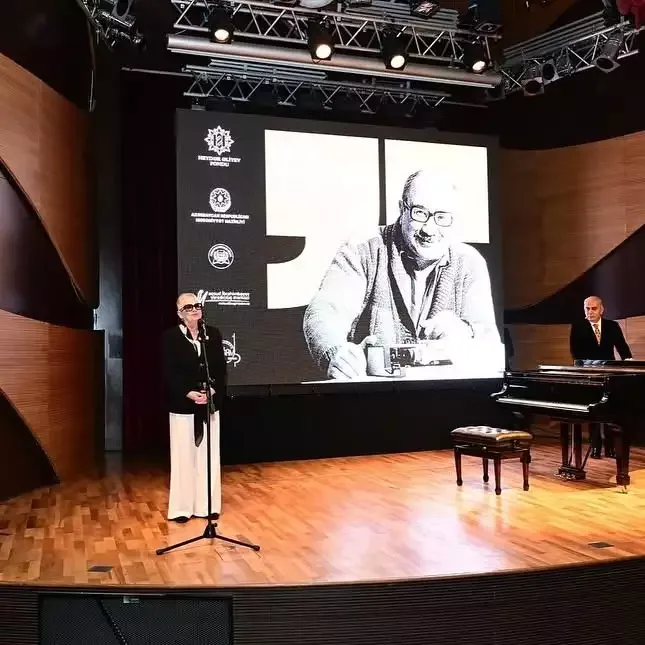 Leyla Əliyeva Maqsud İbrahimbəyovun yaradıcılıq gecəsində