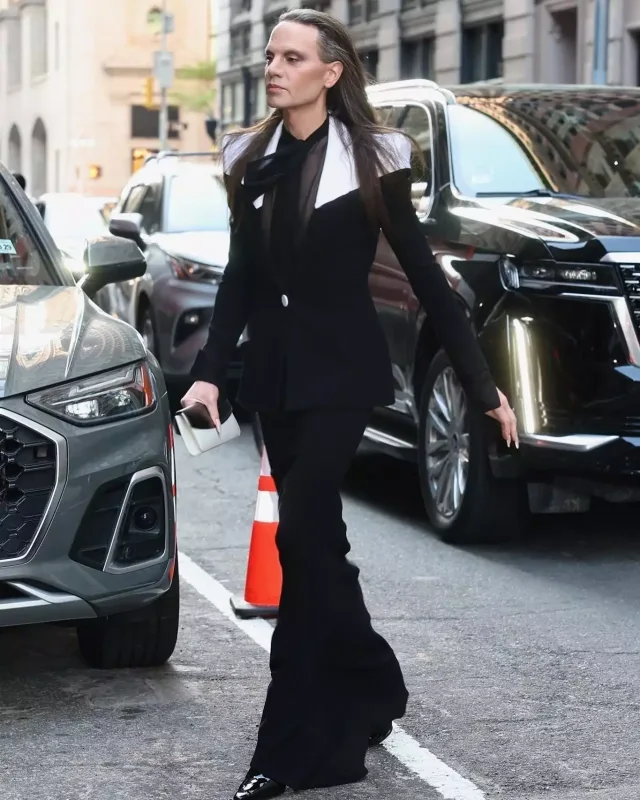 “Met Gala”dan öncə kokteyl...