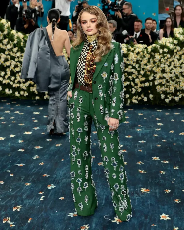 “Met Gala”dan maraqlı görüntülər... - Yenilənib