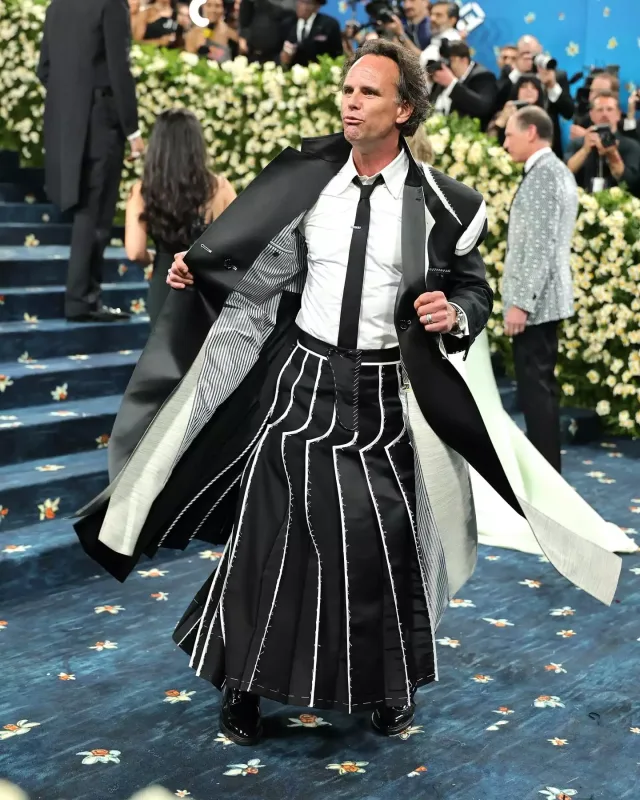 “Met Gala”dan maraqlı görüntülər... - Yenilənib