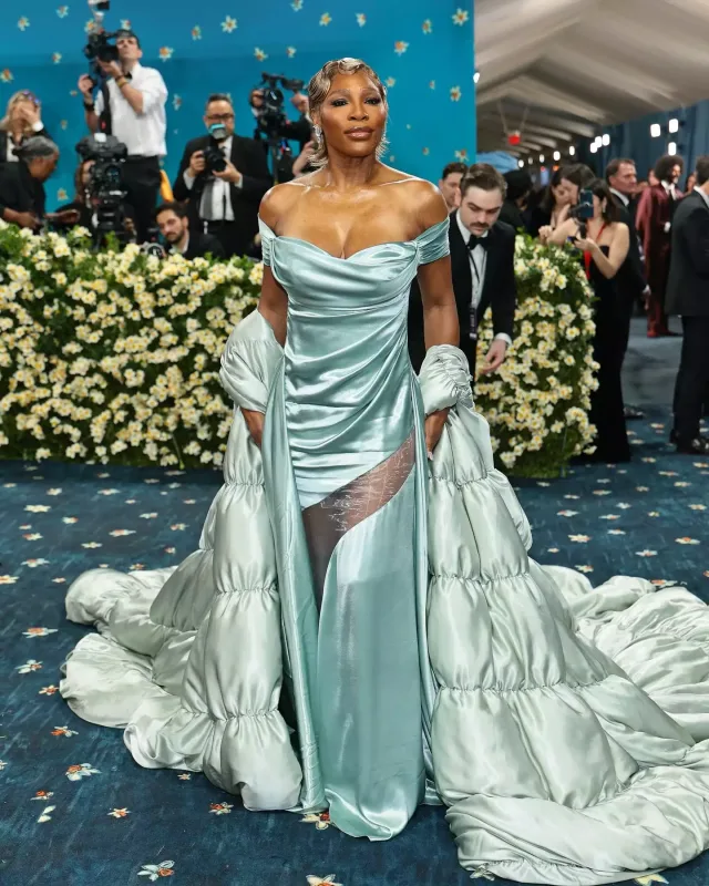 “Met Gala”dan maraqlı görüntülər... - Yenilənib