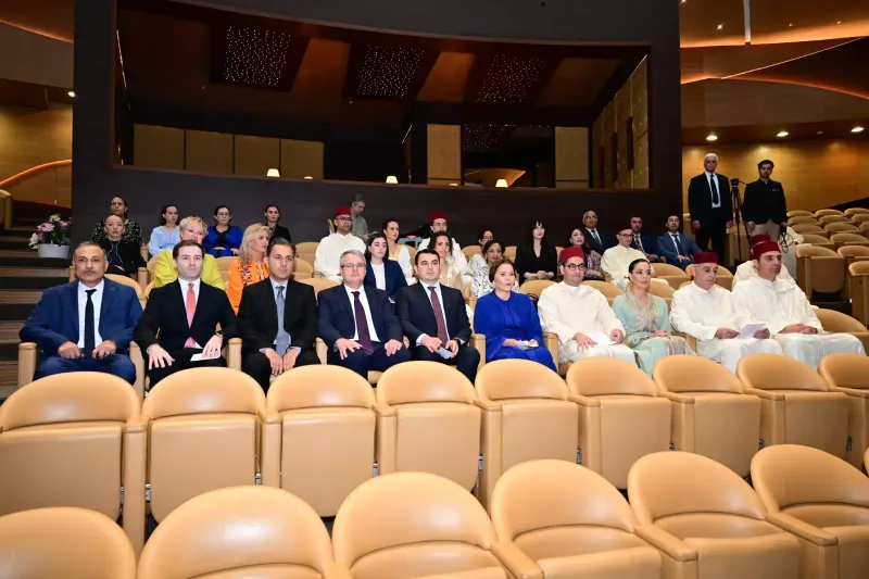 Mərakeş Krallığının şahzadəsi Beynəlxalq Muğam Mərkəzi ilə tanış olub