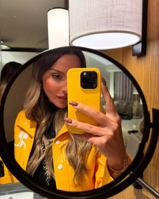 Hadise dünyaca məşhur reperlə