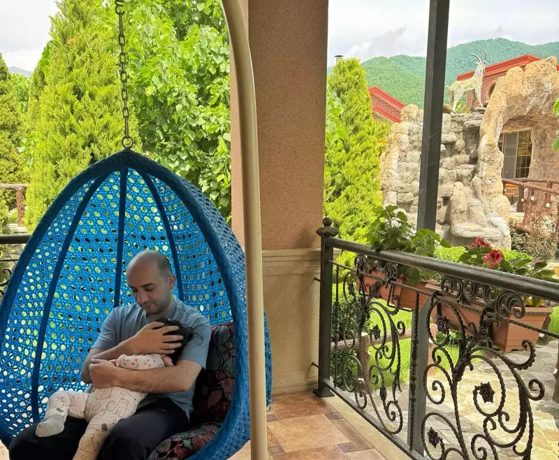 Nicat qızı ilə...