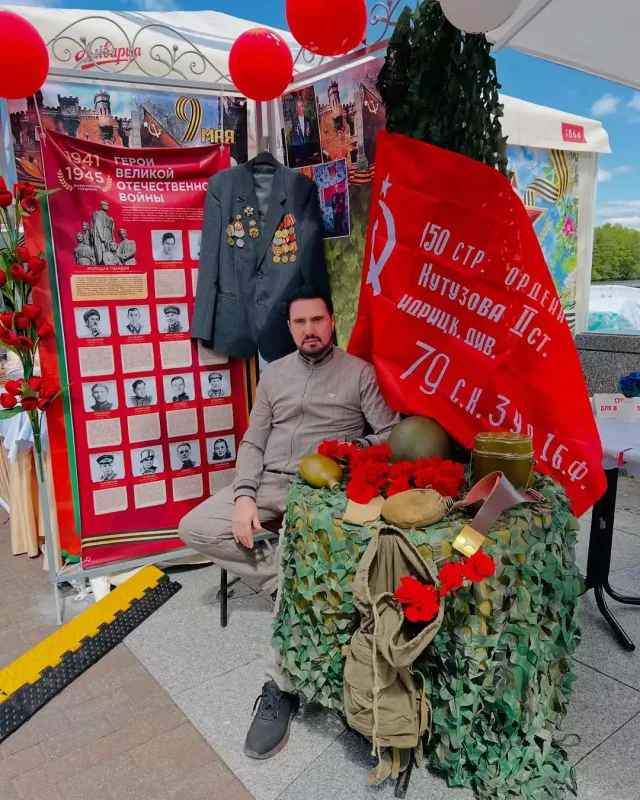 Nadirin 9 May şəkilləri