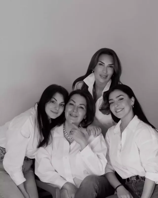 Miri Yusifin qayınanası və baldızları…