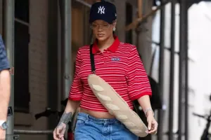 Rihannanın hamiləlik tərzi diqqət çəkdi