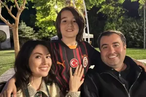 Safura oğlunun ad günündən paylaşım etdi