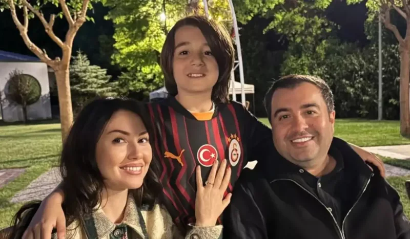 Safura oğlunun ad günündən paylaşım etdi