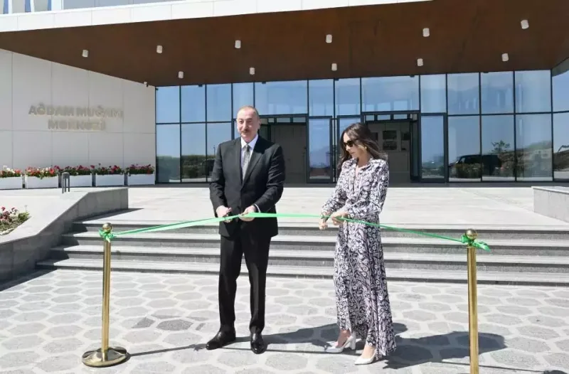 Prezidentlə xanımı Ağdam Muğam Mərkəzinin açılışında - Fotolar