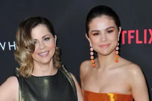 Anası evini ipoteka etdirdi